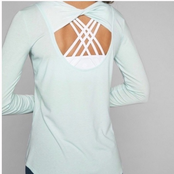 Athleta Open Back Flexlight Long Sleeve mint green xxs - Picture 1 of 5